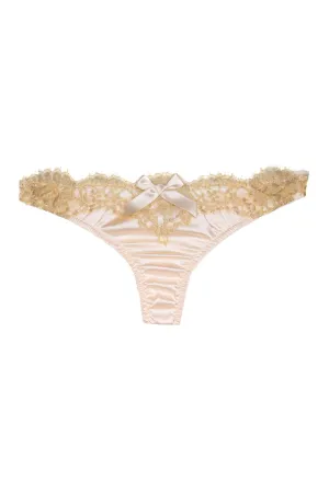 11 Rue de Penthievre Thong