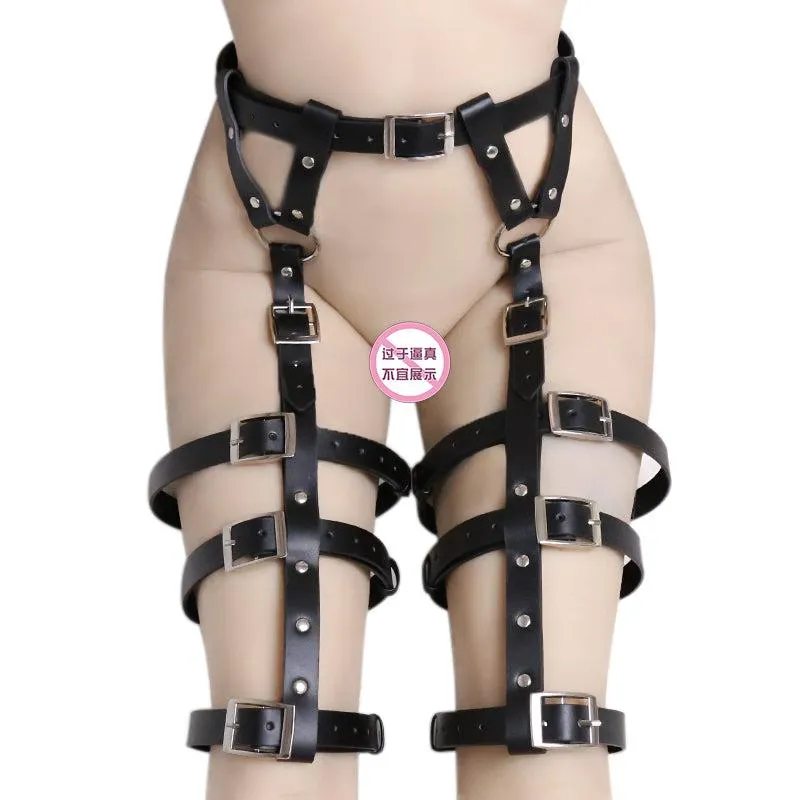 Garter Belt w 3 Leg Straps