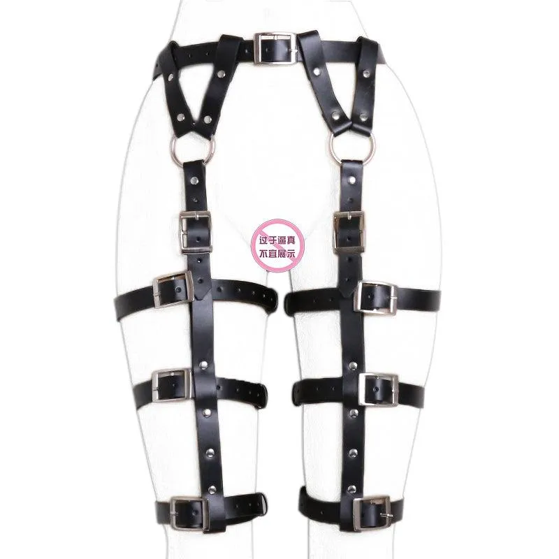 Garter Belt w 3 Leg Straps