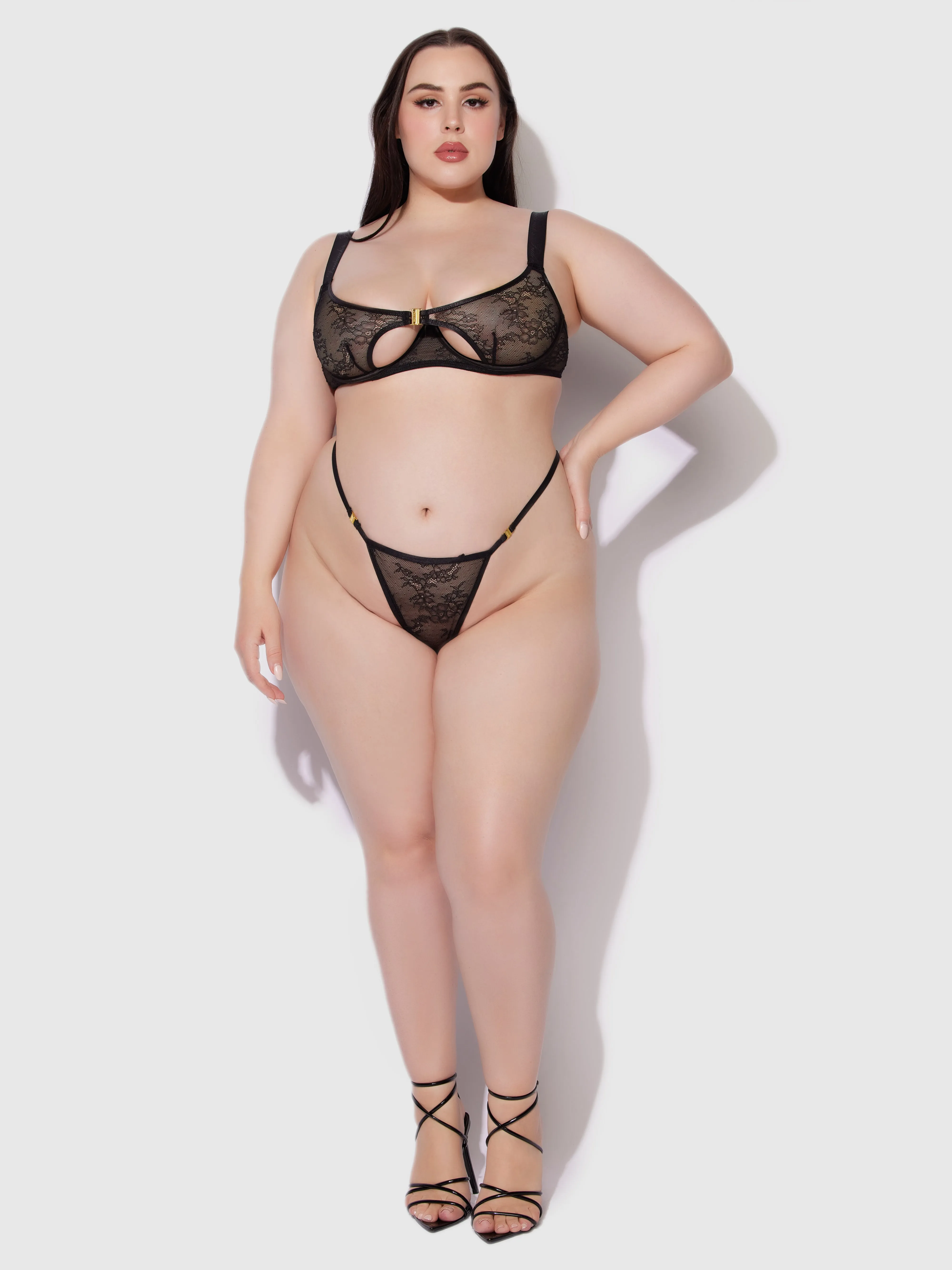 Pia Lace G-String